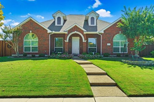 1700 Arena Dr, Plano, TX 75025-2663