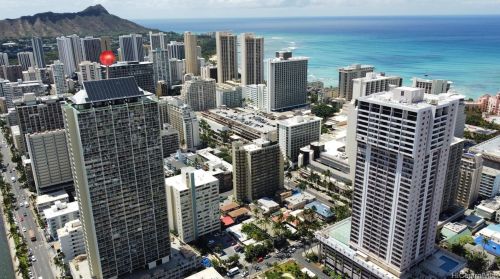 445 Seaside Ave, Honolulu HI  96815-2640 exterior