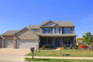 11021 Country Ridge Ln, Lake Of The Woods, IL 61525-2501