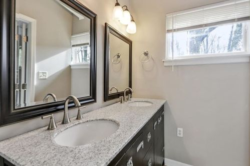2132 Drew Valley Rd, Atlanta GA  30319-3918 exterior