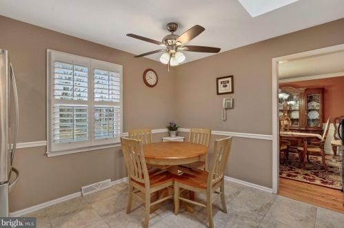 176 Berrywood Dr, Severna Park MD 21146-2033 exterior