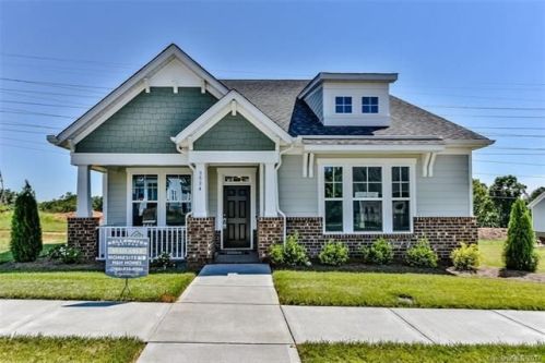 3534 County Down Ave, Kannapolis, NC 28081-6439