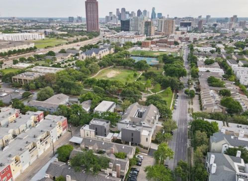 4116 Cole Ave, Dallas TX  75204-2061 exterior