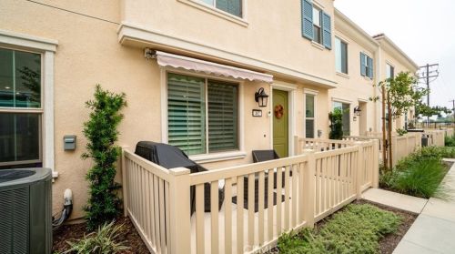 462 Glenwood Ave, Rialto, CA 92376-4753
