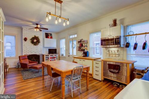 123 Lemon St, Lancaster, PA 17602-4919