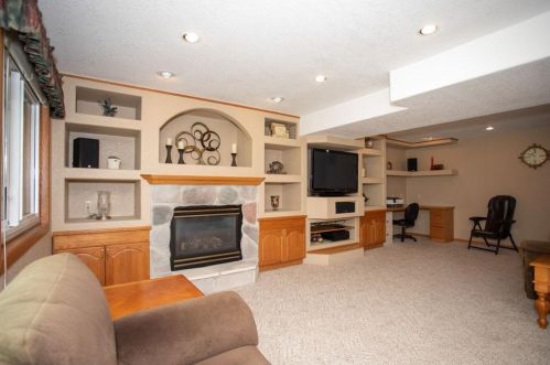 7873 28th St, Saint Paul MN  55128-4803 exterior