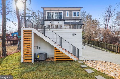 106 Geneva Ave, Silver Spring MD  20910-5105 exterior