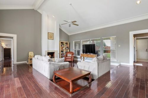 2305 Dunwick Dr, Plano TX  75023-1453 exterior