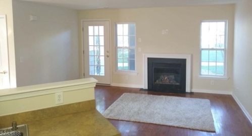 111 Old Farm Dr, Great Meadows, NJ 07838-6000