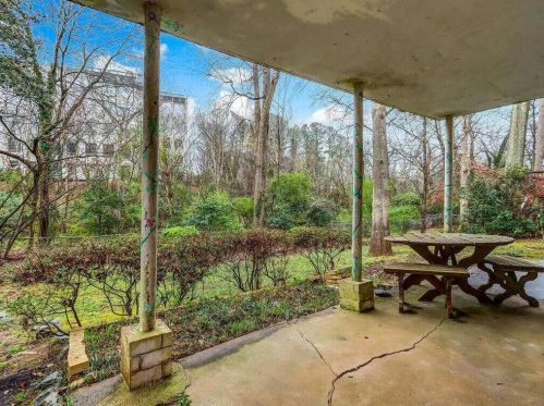 2185 Medfield Trl, Atlanta GA  30345-3009 exterior