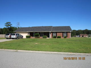 50 Daryl Dr, Hinesville, GA 31313-1350
