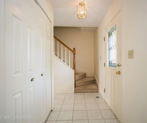 635 Highgoal Dr, Wheeling, IL 60090-5947