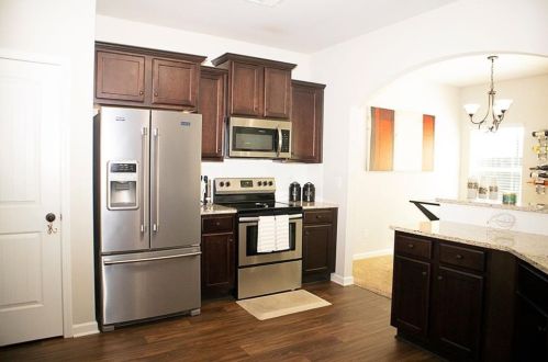 101 Magnaview Dr, Mcdonough GA  30253-3039 exterior