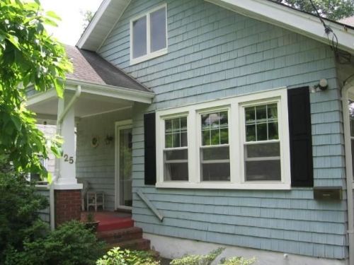 25 Brookside Rd, Leonardo, NJ 07737-1701