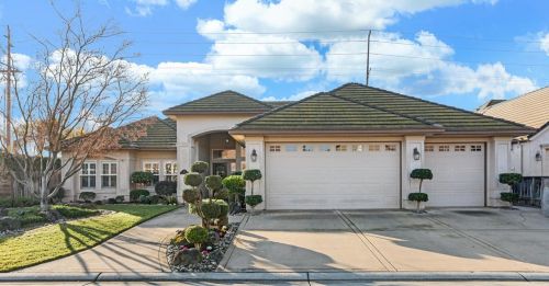 26 River Pointe Way, Lodi, CA 95240-0552