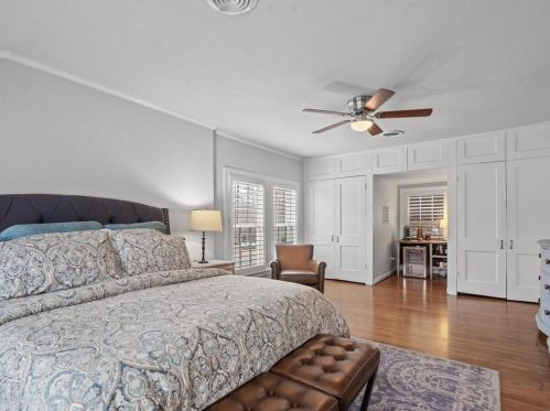 6116 Locke Ave, Fort Worth TX  76107-5515 exterior