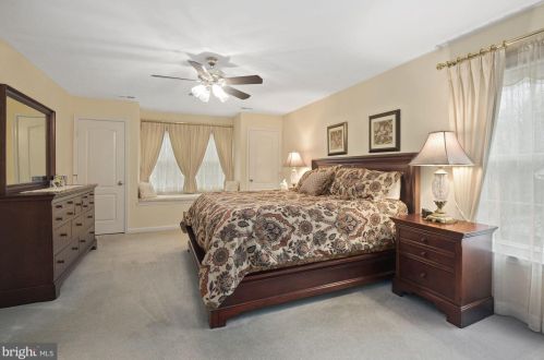 704 Pebble Bch Dr, Silver Spring MD 20904-3576 exterior