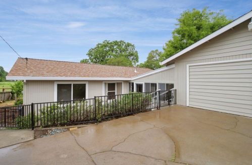 10567 Mariposa Ave, Jackson, CA 95642-9519