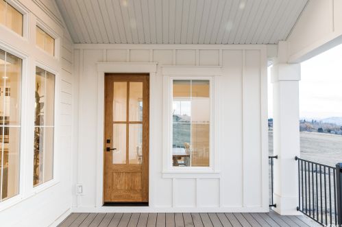 379 Sarah St, Providence UT 84332-9637 exterior