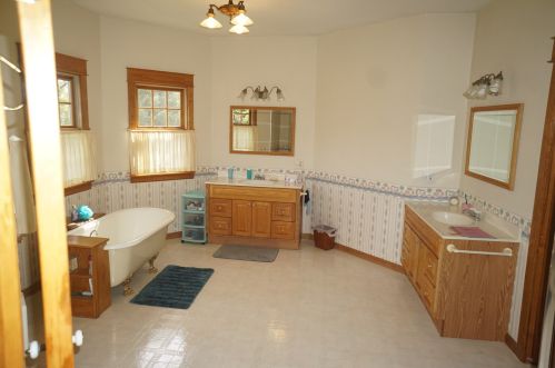 1882 Paulsen Rd, Nelson IL  61021-8402 exterior