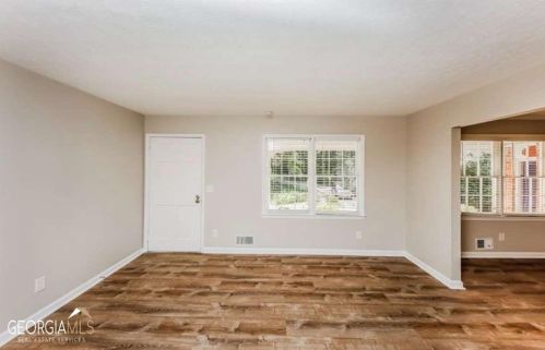631 Elain Cir, Marietta, GA 30066-3715