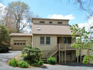 31 Red Oak Forest Rd, Fairview, NC 28730-8812