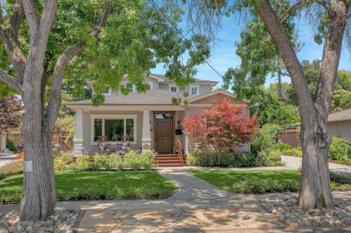 15623 Linda Ave, Los Gatos, CA 95032-3713