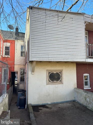 433 Christian St, Lancaster PA  17602-4460 exterior