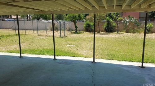 2132 Vasquez Pl, Riverside, CA 92507-5115