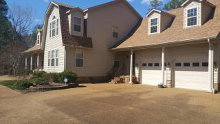 330 Saddle Brook Ln, Lexington, TN 38351-1962