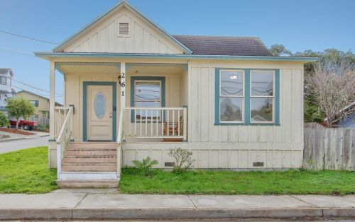 261 Laurel Ave, Del Monte Park, CA 93950-3641