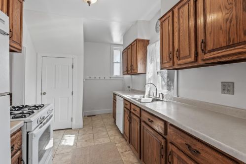 823 Fry St, Saint Paul MN  55104-1123 exterior