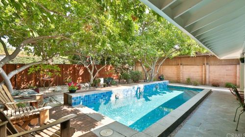 224 Western Ave, Glendale CA  91201-2830 exterior