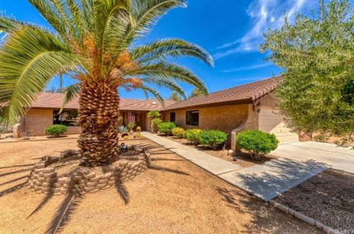 58216 Joshua Ln, Yucca Valley, CA 92284-6288