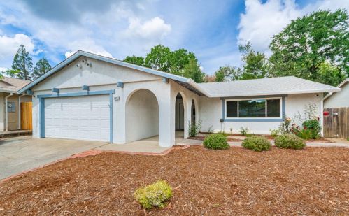8413 Palmaire Way, Citrus Heights, CA 95662-3215