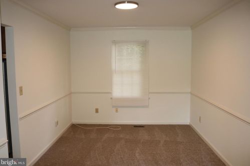 10926 Crestwood Dr, Spotsylvania VA  22553-1603 exterior