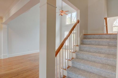 305 Hunting View Ct, Atlanta GA  30328-2779 exterior