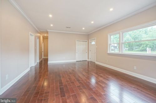 502 Mount Laurel Rd, Mount Laurel NJ  08054-9523 exterior