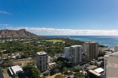 229 Paoakalani Ave, Honolulu HI 96815-3764 exterior