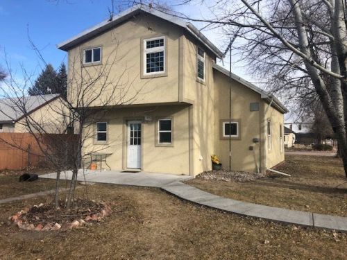 205 Carroll St, Henry, NE 69358-1812