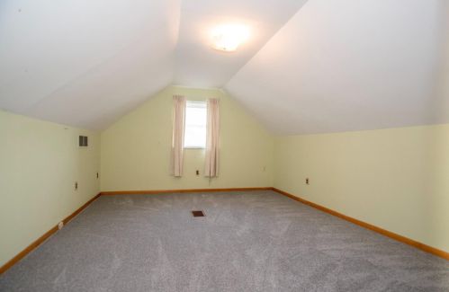 1624 Centerridge Ave, Cincinnati OH 45231-5228 exterior