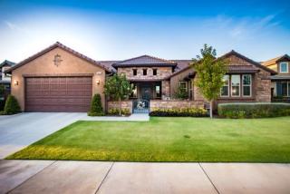 3251 Finchwood Ave, Clovis, CA 93619-8933