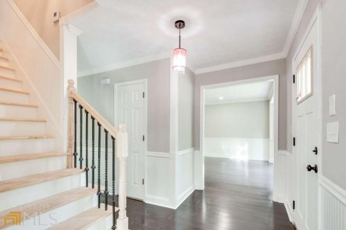 5068 Cold Springs Dr, Lilburn GA  30047-3776 exterior