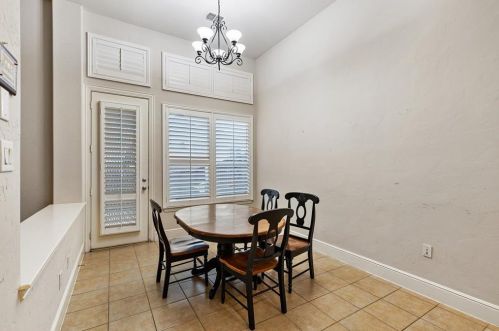 1428 Flowers Dr, Carrollton TX 75007-1479 exterior