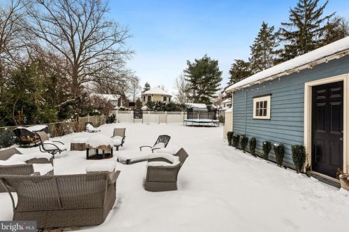 252 Hawthorne Ave, Haddonfield NJ 08033-1404 exterior