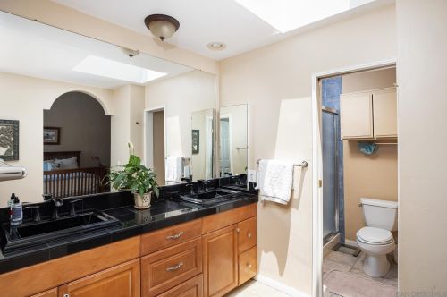 1830 Eucalyptus Ave, Encinitas, CA 92024-1106