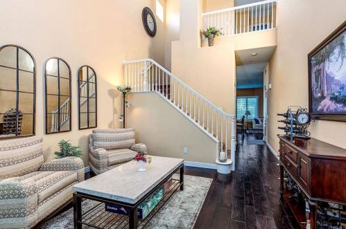 7119 Tanager Dr, Carlsbad, CA 92011-5035