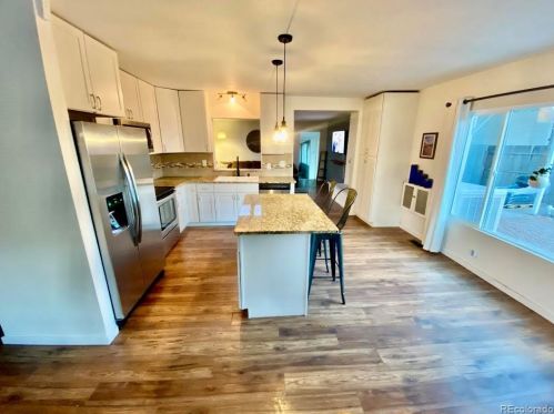 2250 Zuni St, Englewood CO  80110-1058 exterior