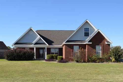 111 Mallards Landing Dr, Kathleen, GA 31047-2080
