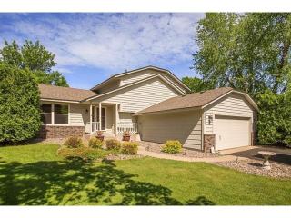 4072 Northview Ter, Saint Paul, MN 55123-1557